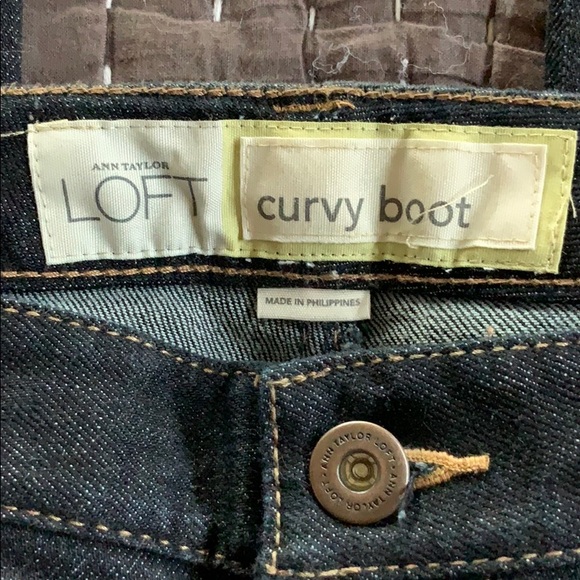 Loft dark wash women’s jeans EUC in size 4 - Picture 2 of 8